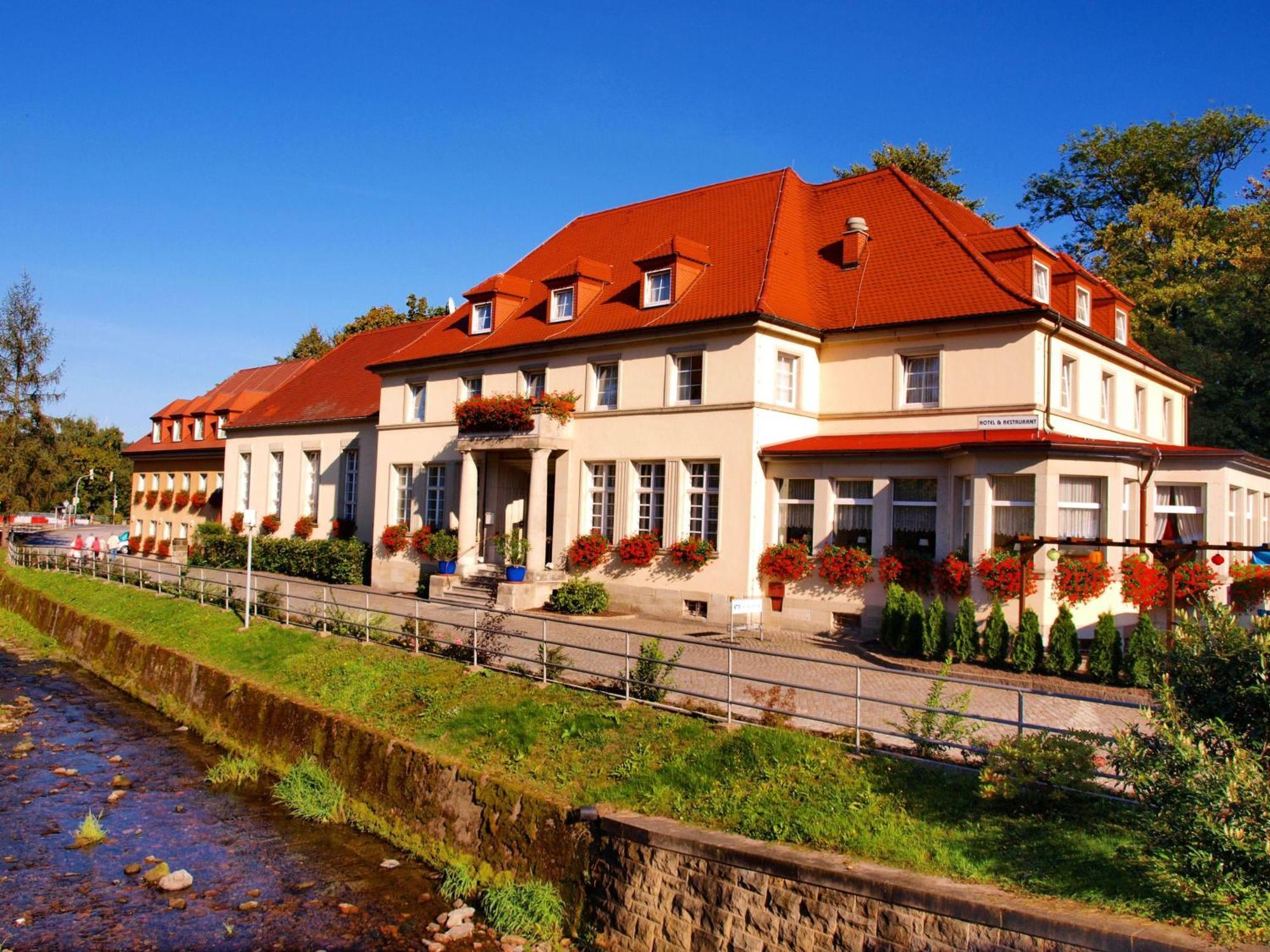 Hotel Saechsisches Haus Berggiesshubel Екстер'єр фото