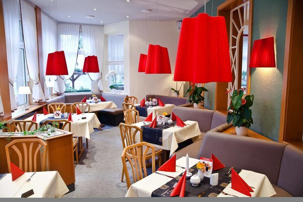 Hotel Saechsisches Haus Berggiesshubel Екстер'єр фото